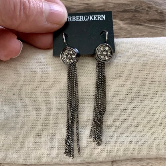 Dyrberg/Kern Kami Swarovski crystal earringsn Gunmetal/Grey - Picture 4 of 5